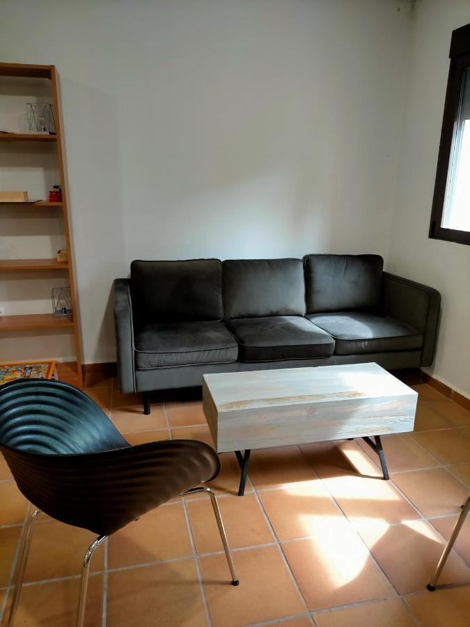 Albergue Santa Barbara Aliaga Exterior photo